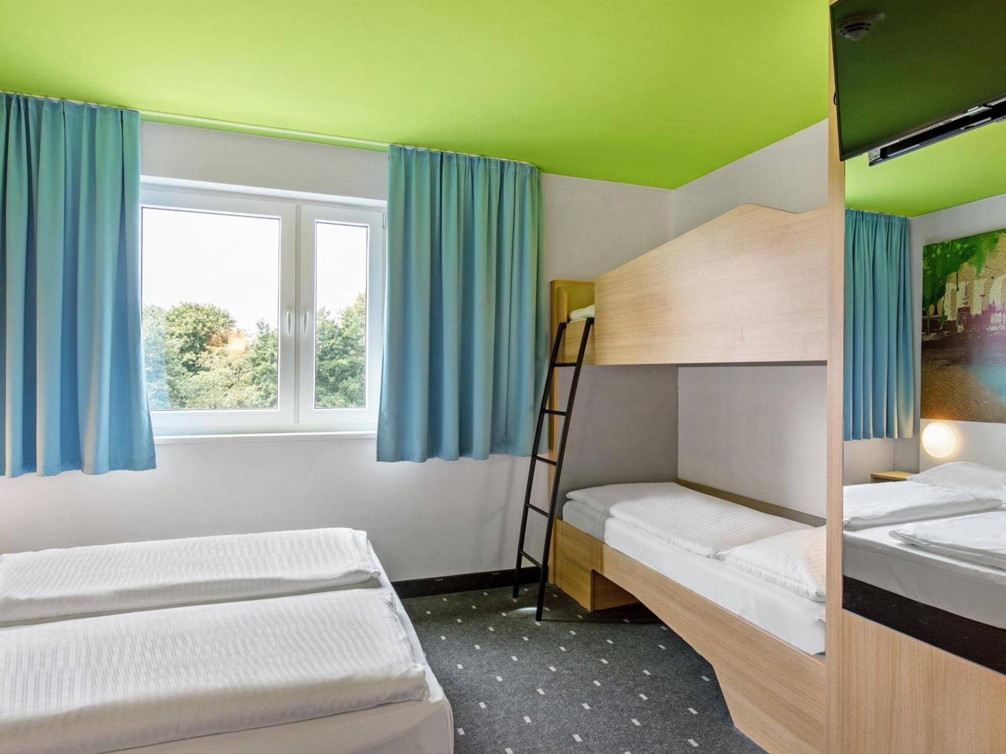 B&B Hotel Hamburg-Wandsbek Экстерьер фото