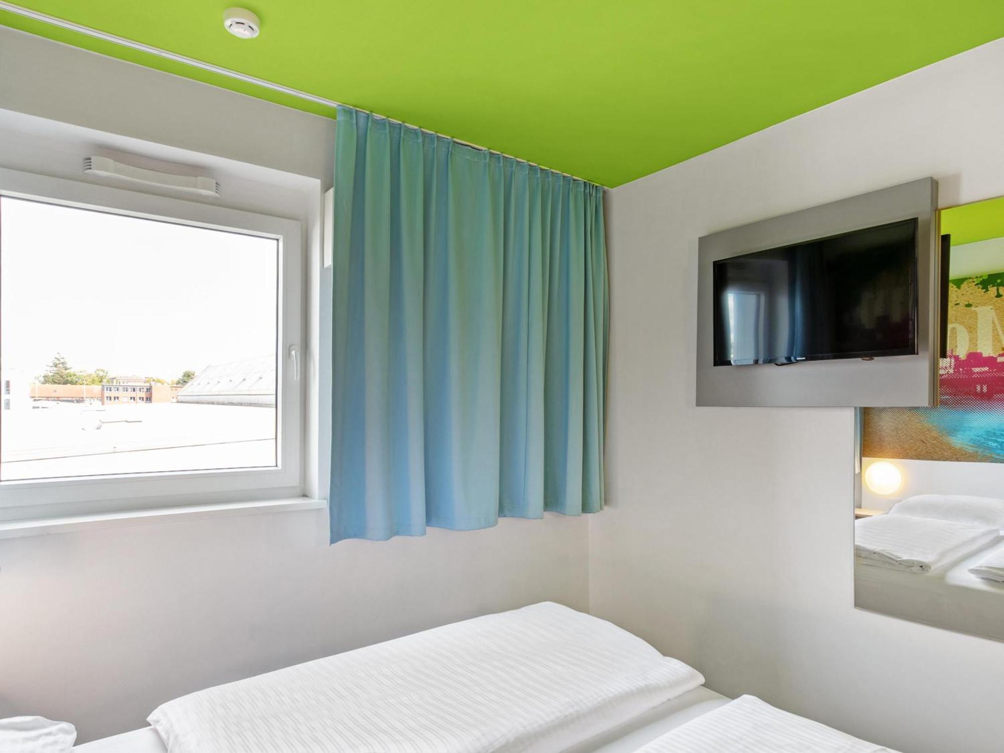 B&B Hotel Hamburg-Wandsbek Экстерьер фото