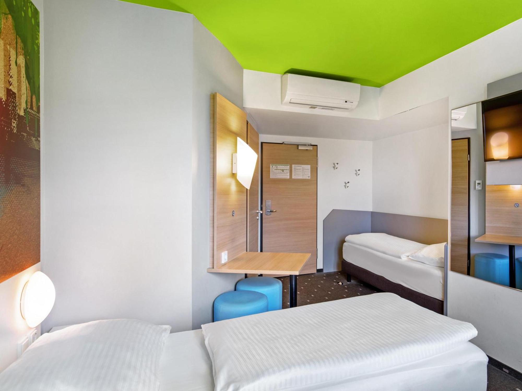 B&B Hotel Hamburg-Wandsbek Экстерьер фото