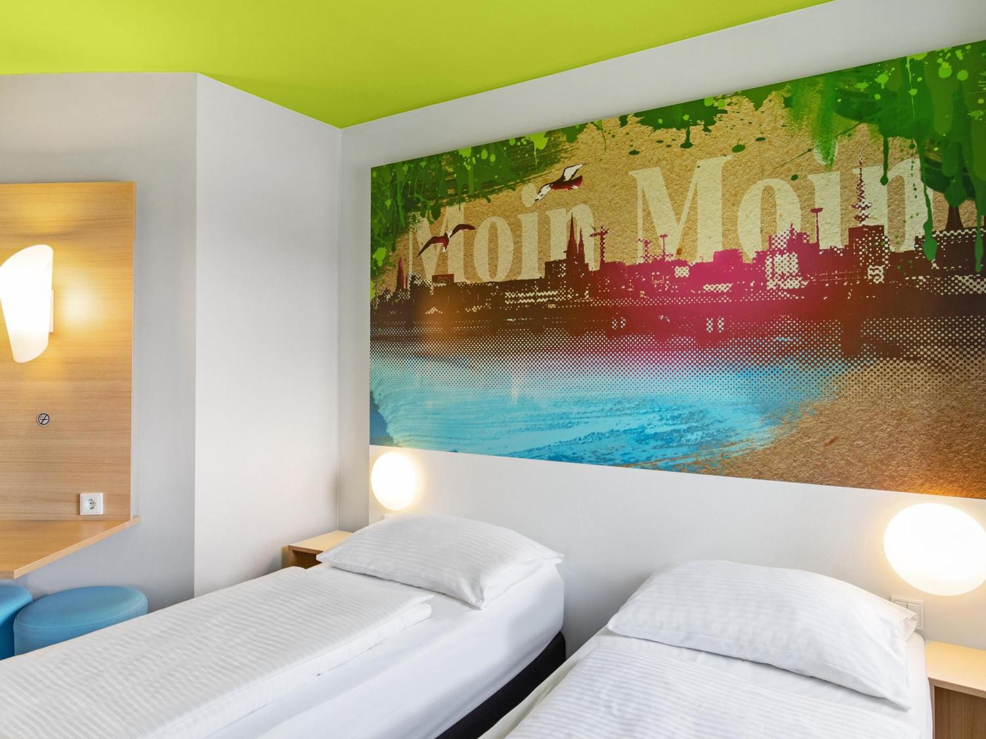 B&B Hotel Hamburg-Wandsbek Экстерьер фото
